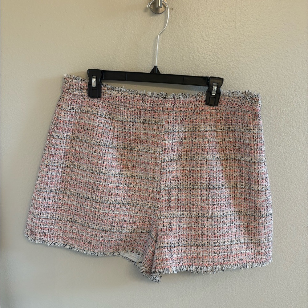 Cinq a Sept Pink Tweed High Waist Shorts - Picture 4 of 6
